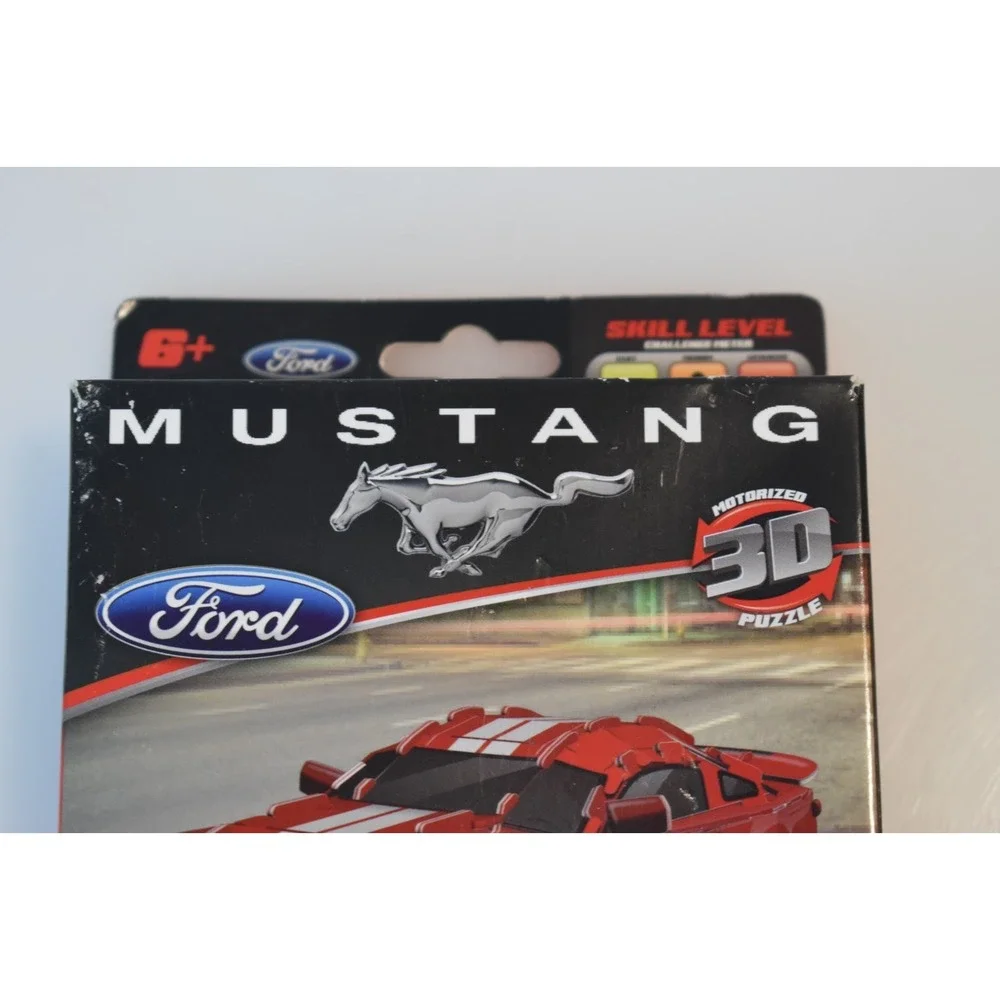 Skullduggery Ford Mustang GT 3D Puzzle Red Pull-Back Motor 2015 Car Kit NEW